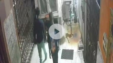 देेेवरिया: देवरिया में बेखौफ चोरों का कहर, थाने के पास परमार्थी पोखरे के मंदिर से चोरी हुई दानपेटी