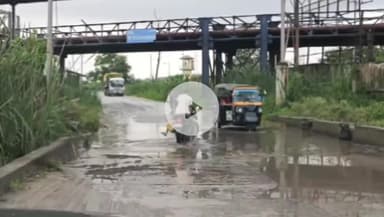 सिंगरौली: सड़क पर खड़े राखड़ वाहन की हो रही समस्या को लेकर लिए वार्ड नंबर-36 के पार्षद ने कलेक्टर से की शिकायत