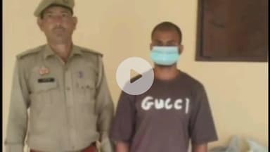 बड़ौत: दोघट के तीरगरान मोहल्ले में पुलिस ने छापा मारकर भारी मात्रा में बने और अधबने पटाखे किए बरामद, 1 आरोपी गिरफ्तार, 4 फरार