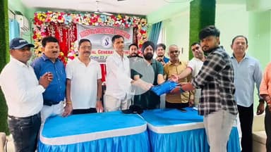 कोडरमा: होटल सेलिब्रेशन में केडीसीए की वार्षिक आम सभा की बैठक संपन्न हुई