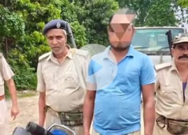 पूर्णिया पूर्व: मुफस्सिल पुलिस ने चोरी की बाइक के साथ एक अभियुक्त को गिरफ्तार कर न्यायिक हिरासत में भेजा