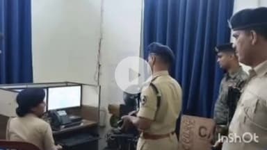 सुपौल: सुपौल पुलिस अधीक्षक द्वारा ईआरएसएस शाखा का निरीक्षण, दिए आवश्यक दिशा निर्देश