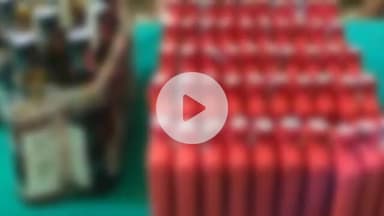 बलिया: बलिया पुलिस ने लखमीनिया रेलवे स्टेशन के पास से 13.50 लीटर विदेशी शराब के साथ दो शराब कारोबारियों को गिरफ्तार किया