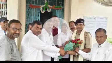 परवलपुर में नवपदस्थापित थाना अध्यक्ष संजीव कुमार का भव्य किया गया स्वागत