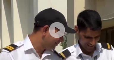 पटना ग्रामीण: विमान उड़ाते नजर आएंगे तेज प्रताप यादव, DGCA की ट्रेनिंग परीक्षा में हुए पास