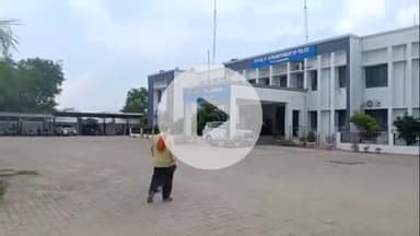 मंझनपुर: पुश्तैनी जमीन खरीदने के लिए पड़ोसी ने परिवार में विवाद करवाया, लाठी-डंडे के साथ घर पर की चढ़ाई, मंझनपुर में एसपी से शिकायत