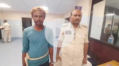 सिलाव: नालंदा थाना पुलिस ने नालंदा मोड़ के पास से एक व्यक्ति को नशे की हालत में गिरफ्तार किया