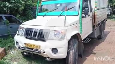 भभुआ: अटल बिहारी सिंह हाई स्कूल प्लस टू के पास सड़क दुर्घटना में छात्र की मौत के बाद पुलिस ने पिकअप को किया ज़ब्त