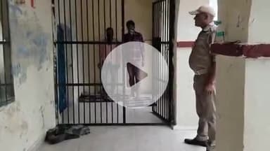 भगवानपुर: सिकरौढा रोड से पुलिस ने नशे के दो तस्करों को किया गिरफ्तार, स्मैक की गई बरामद