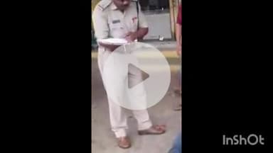 नरसिंहगढ़: सड़क हादसे में घायल व्यक्ति अस्पताल में भर्ती होने के लिए मिन्नतें करता रहा, पुलिस लिखा-पढ़ी में लगी रही