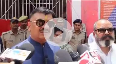 जौनपुर : डीएम ने जिला जज व एसपी संग जिला कारागार का किया निरीक्षण, सब कुछ आल इज वेल, डीएम ने दिए आवश्यक दिशा निर्देश।