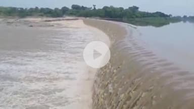 झांसी: माताटीला और पारीछा बांध से छोड़ा गया पानी, बेतवा नदी का जलस्तर बढ़ा: प्रशासन अलर्ट पर