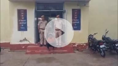 पीपलदा: अयाना पुलिस ने गश्त के दौरान 202 ग्राम अवैध गांजे के साथ आरोपी को किया गिरफ्तार