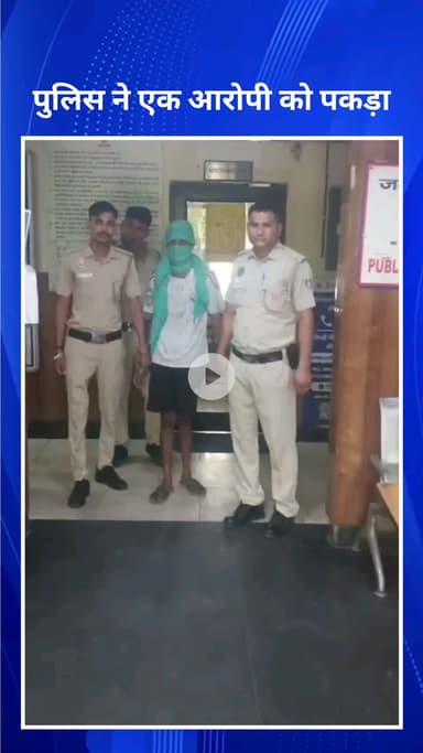 सिविल लाइन्स: आनंद पर्वत थाना पुलिस ने एक शराब तस्कर को गिरफ्तार किया