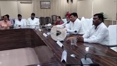 अमरोहा: अमरोहा कलेक्ट्रेट में आपातकाल की 50वीं वर्षगांठ काला दिवस के रूप में मनाई गई