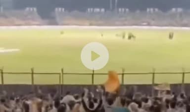 ग्वालियर गिर्द: ग्वालियर में MPL के फाइनल में दर्शकों ने स्टेडियम की कुर्सियां उखाड़ीं