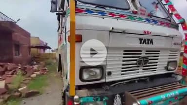 धौलपुर: पशुओं को क्रूरता पूर्वक ले जाते 11 जनों को पुलिस ने भरतपुर बाईपास से किया गिरफ्तार