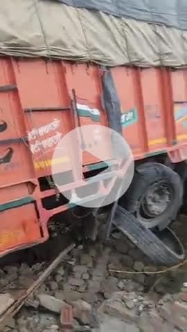 ke aage ki ghatna lakad Ghat Hanuman mandir ki truck hadsa