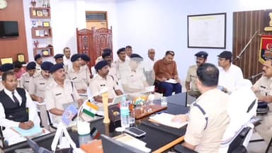 कोडरमा: पुलिस अधीक्षक ने न्यायालय की सुरक्षा को लेकर समीक्षा बैठक की, दिशा निर्देश दिए