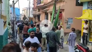 नौगावां सादात: नौगांवा में मजलिस रजी हुसैन के इमामबाड़ा में हुई मजलिस को खिताब फरमाया गया