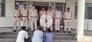 इछावर: दोराहा पुलिस की कार्रवाई: बुगली में युवकों से मारपीट मामले में तीन आरोपी गिरफ्तार