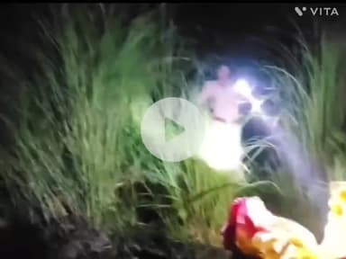 गोपालगंज: गोपालगंज में नदी के किनारे बोरे से निकली देसी विदेशी शराब पुलिस भी हुई परेशान मामले में एक गिरफ्तार