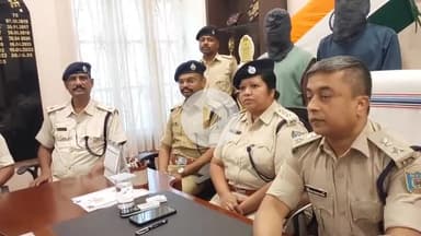 लोहरदगा: लोहरदगा पुलिस ने पीएलएफआई नक्सली संगठन के दो सदस्यों को गिरफ्तार कर जेल भेजा