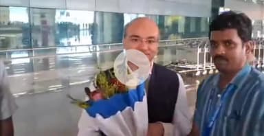 पटना ग्रामीण: चुनाव आयोग की 9 सदस्यीय टीम पहुंची पटना, प्रशासनिक और पुलिस अधिकारियों के साथ करेगी बैठक