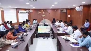 कोडरमा: समाहरणालय में उपायुक्त ऋतुराज की अध्यक्षता में जेएसएलपीएस एवं एफपीओ कार्यों की समीक्षा बैठक संपन्न, दिए निर्देश