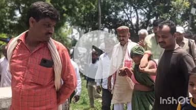 तुलसीपुर: परसपुर में पुलिस के वाहन से कुचलकर हुई मौत के युवक के परिजनों से मिले तुलसीपुर विधायक, कार्रवाई का दिया आश्वासन