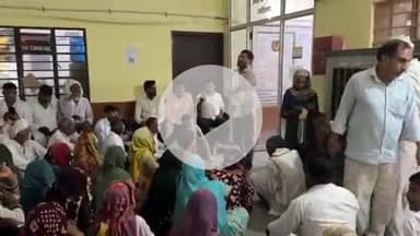 रायसिंहनगर: रायसिंहनगर उपखंड कार्यालय पर मनरेगा मेट मजदूर यूनियन का जोरदार प्रदर्शन, पूर्व विधायक, ब्लॉक अध्यक्ष सहित अन्य रहे शामिल