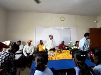 इचाक: इचाक में आर्टिफिशियल इंटेलिजेंस पर कैरियर काउंसलिंग सह सेमिनार का आयोजन