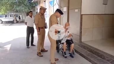 कानपुर: 88 साल के बुजुर्ग पर चेक बाउंस करने का आरोप, ज्वाइंट सीपी के यहां व्हीलचेयर से पहुंचे वृद्ध