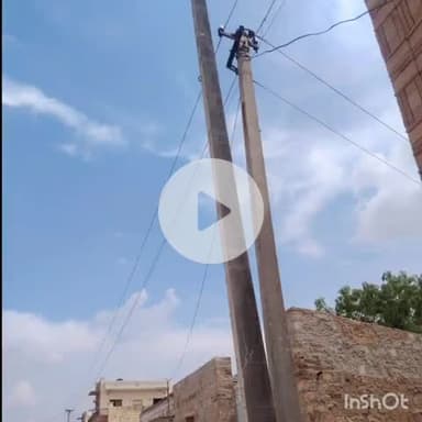 आहोर: रामा में जर्जर विद्युत पोल तारों के सहारे खड़े हैं, लेकिन समस्या समाधान नहीं।
#jansamsya