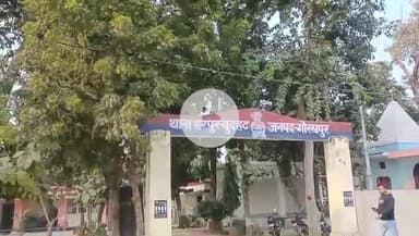 सहजनवा: ब्राह्मण महिलाओं पर आपत्तिजनक पोस्ट करने वाले पूर्व जिला पंचायत सदस्य के खिलाफ अधिवक्ताओं ने दी तहरीर