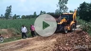 जानसठ: मीरापुर के गाँव रसूलपुर मार्ग पर प्रशासन ने अवैध कब्जे पर चलाया बुलडोजर, जमीन से हटवाया गया अवैध कब्जा