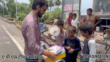 अगर दुनिया कहती है कि मैं गलत हूं, तो यह मेरे भगवान का काम है कि वह मुझे सही साबित करे…

help poor help animals 

#apsgurjar #gwalior #poor