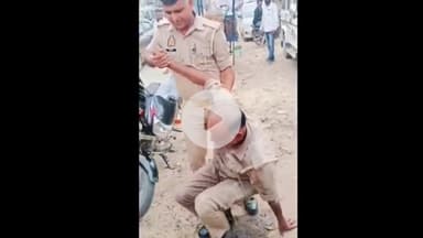 ठाकुरद्वारा: भगतपुर क्षेत्र में ट्रैफिक ड्यूटी पर तैनात होमगार्ड ने किया नशीले पदार्थ का सेवन, सोशल मीडिया पर वीडियो हुआ वायरल