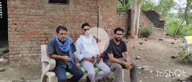 उरई: एट रेलवे स्टेशन के पास पुणे से लखनऊ जा रही महिला की चलती ट्रेन से गिरकर मौके पर हुई दर्दनाक मौत