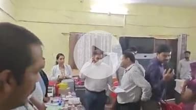 दीगोद: जिला कलेक्टर पीयूष समारिया ने पोलाईकलां गांव में दीनदयाल उपाध्याय अंत्योदय संबल शिविर का किया निरीक्षण