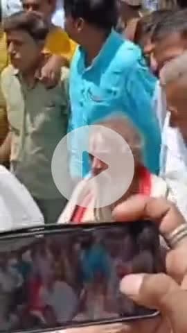 कानपुर: जनरलगंज से निकलने वाली ऐतिहासिक जगन्नाथ यात्रा में लाउडस्पीकर लगाने को लेकर पनकी महंत और पुलिस प्रशासन के बीच हुई नोकझोक