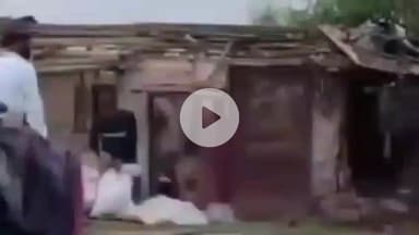 हुज़ूर: पीटीएस गुढ चौराहा मार्ग पर लोगों का घर ढहा, बरसात में बेघर हुए परिजन