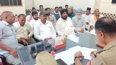 पूरनपुर: घुघंचाई थाने में मोहर्रम और कावड़ यात्रा को लेकर पीस मीटिंग का आयोजन, धर्मगुरु रहे मौजूद और की अपील