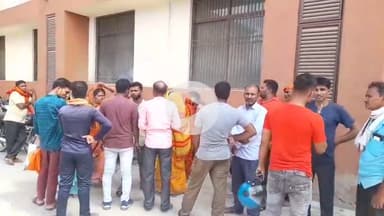 बेतिया: सबेया गांव में जहरीले सांप के काटने से महिला की मौत, जीएमसीएच में कराया गया पोस्टमार्टम