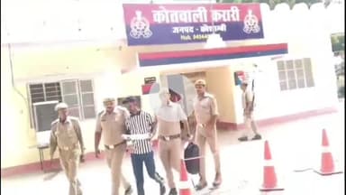 मंझनपुर: ग्राम सैबसा के पास से युवक को अवैध तमंचा, कारतूस और चोरी के मोबाइल के साथ गिरफ्तार किया गया, चालान भेजा गया न्यायालय