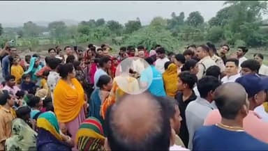 सिंगरौली: जैतपुर में रेस्क्यू ऑपरेशन के बाद 7 वर्षीय बच्चे का शव निकाला गया, परिजनों का रो-रो कर बुरा हाल