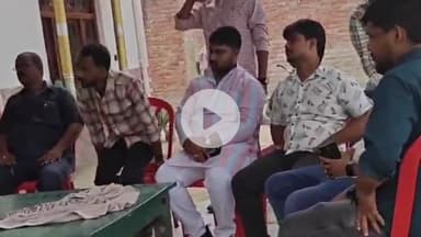 कादीपुर: सिद्धार्थ सिंह ने मृतक लकी शर्मा के परिवार से मिलकर की आर्थिक मदद, आगे के लिए भी दिया आश्वासन