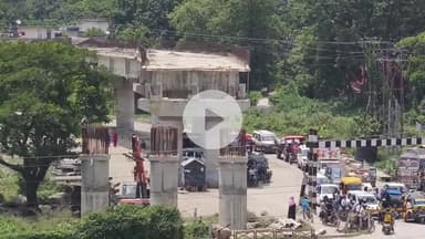 कटिहार: गौशाला ओवरब्रिज के अधूरे निर्माण से स्थानीय लोग परेशान, जाम और दुर्घटना की समस्या बरकरार #jansamasya