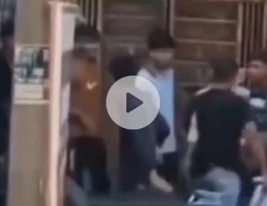 ग्वालियर गिर्द: ग्वालियर में कोचिंग सेंटर के बाहर छात्रों के बीच हुई मारपीट का वीडियो हुआ वायरल