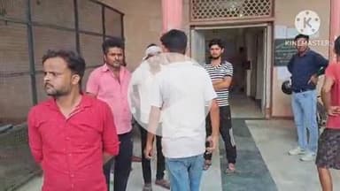 फिरोज़ाबाद: लालपुर मंडी के पास चलती बाइक से गिरकर एक महिला की हुई दर्दनाक मौत